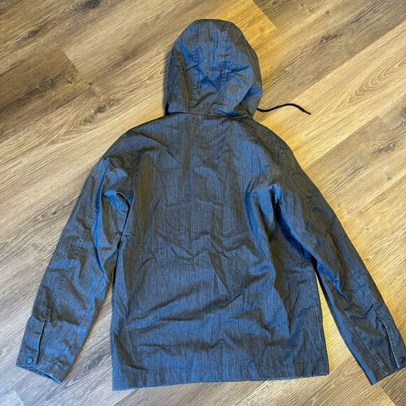 DC shoes skate mens full zip lightweigjt jacket with hood size small - Picture 10 of 10